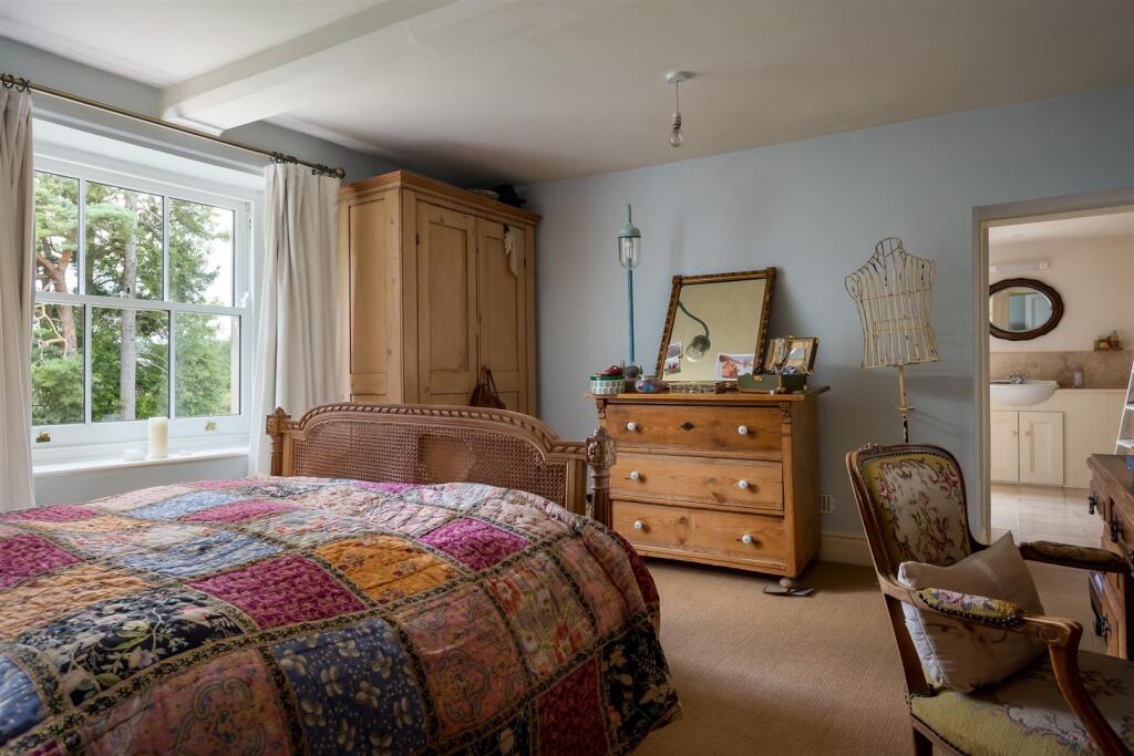 77 - Rockstowes Hill - GL11 5AF - Web.jpg