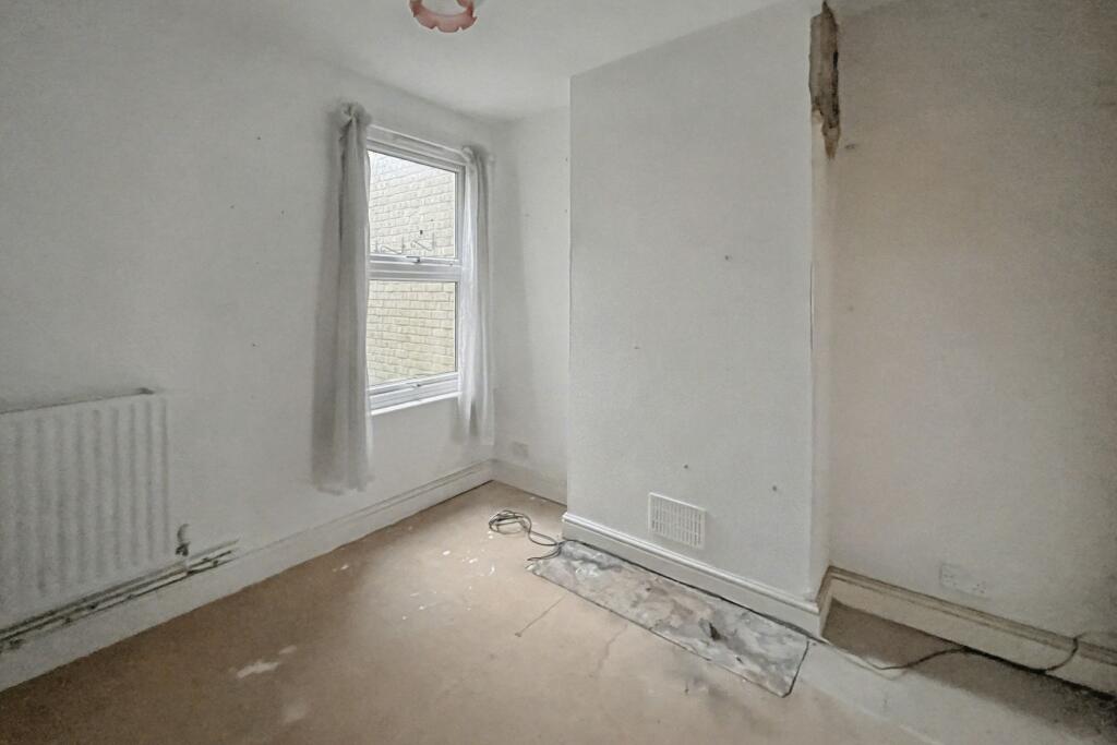 Flat A, 25 Trevor Road, Wimbledon, London, SW19 3PW