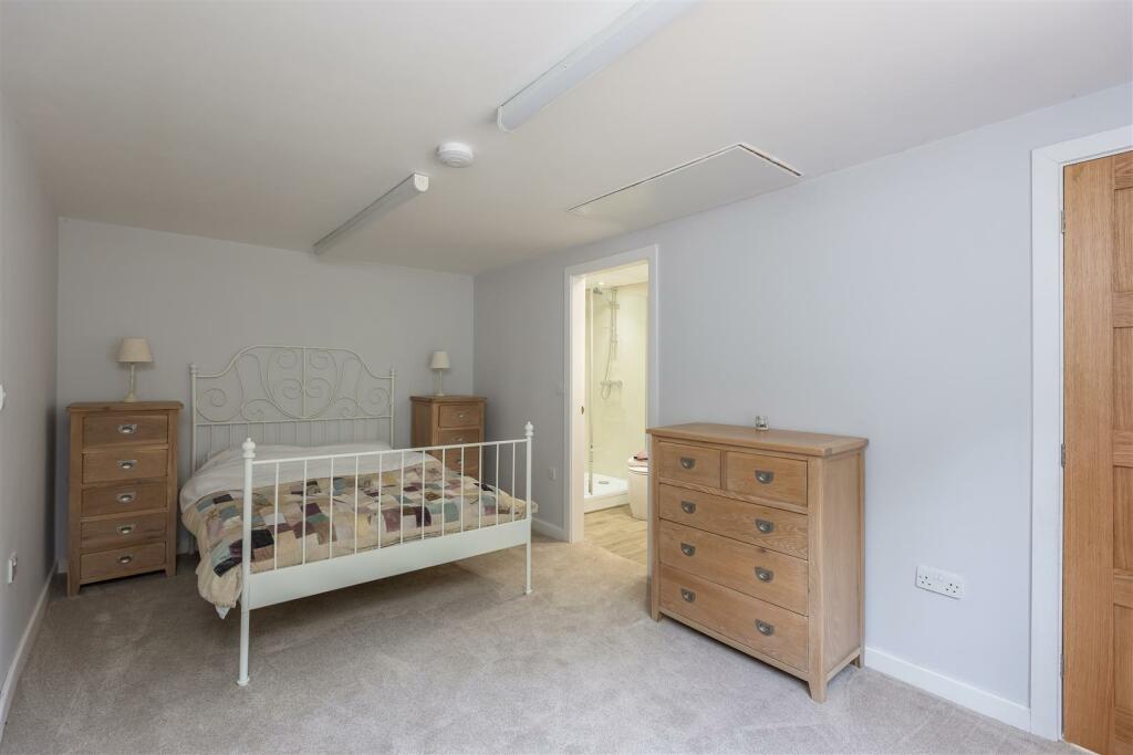 Pickering Hill Annexe-1.jpg