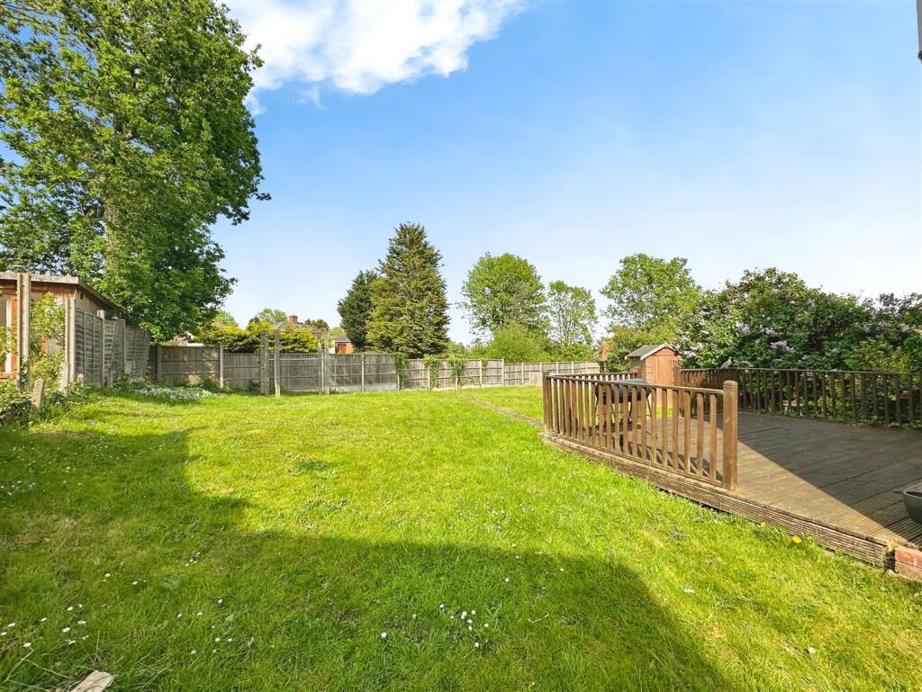 375df086--41E2-BEE1-8A46B82490DC-19658-000008EADC2