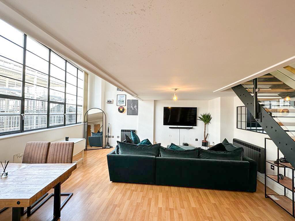 Downstairs WIth Window Entrance 1.jpg