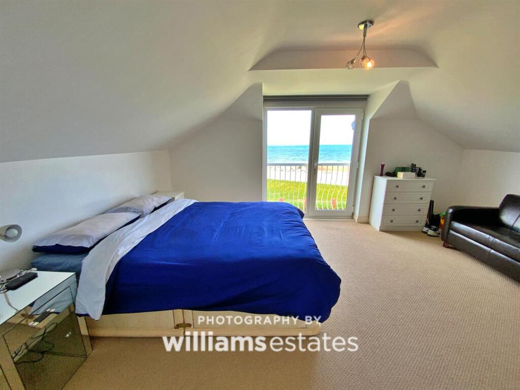 bedroom 1 (1st floor)