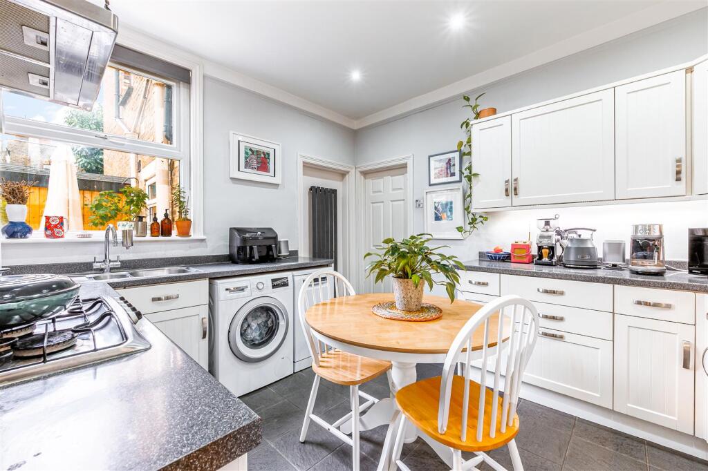 GFF, 36 Willcott Road-9.jpg