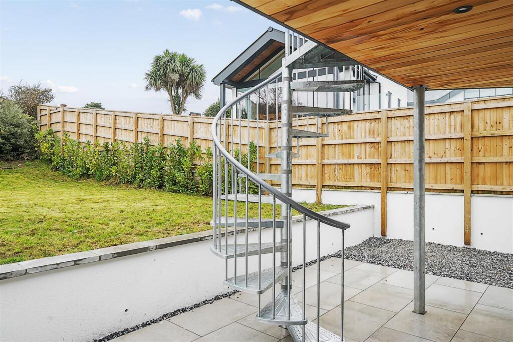 Stairwell + part garden.jpg