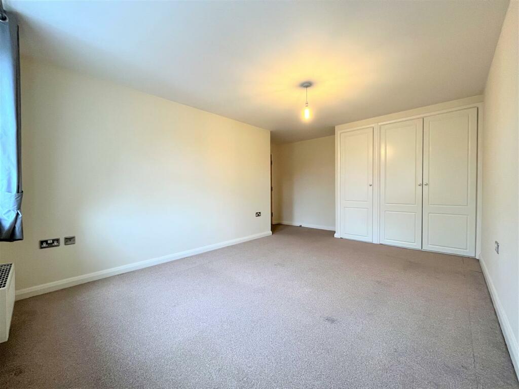 Bedroom 2 Aspect 2