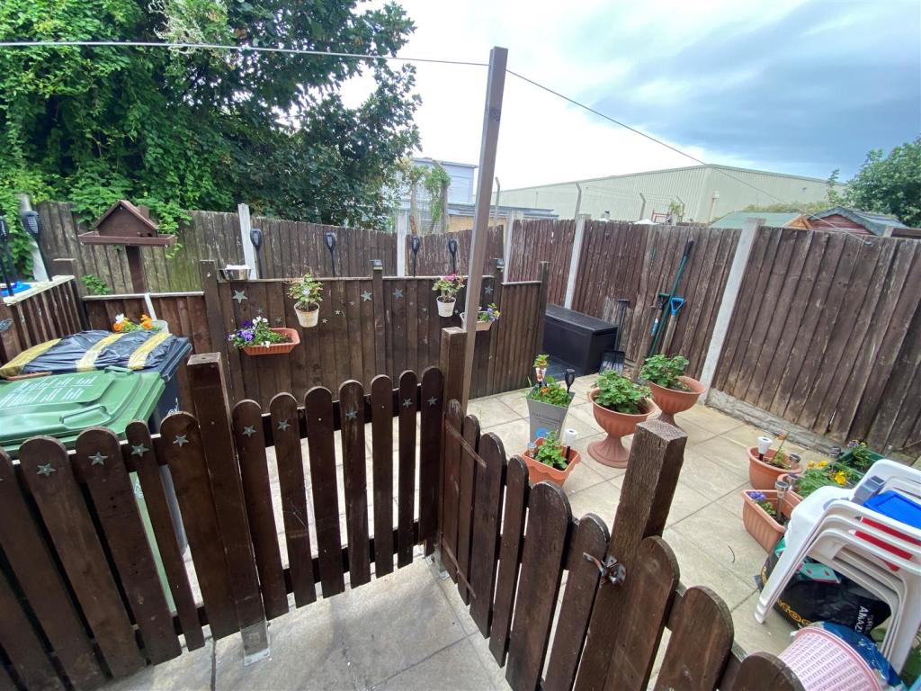 garden.jpg