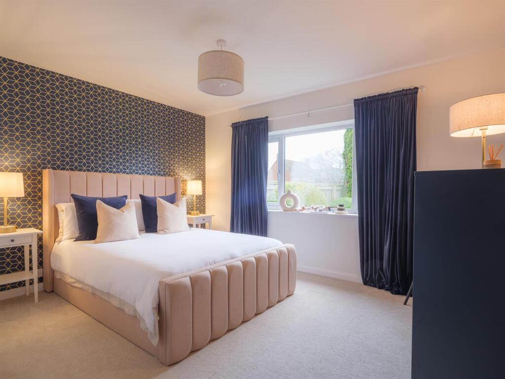 50a Stanton St Quintin-10.jpg
