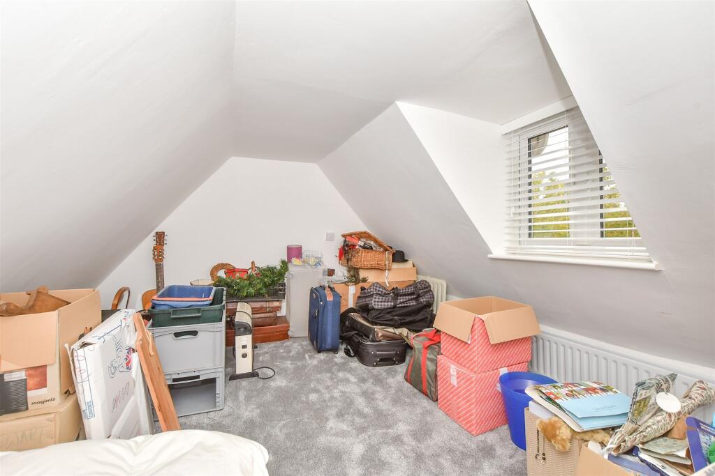 Loft Room 2