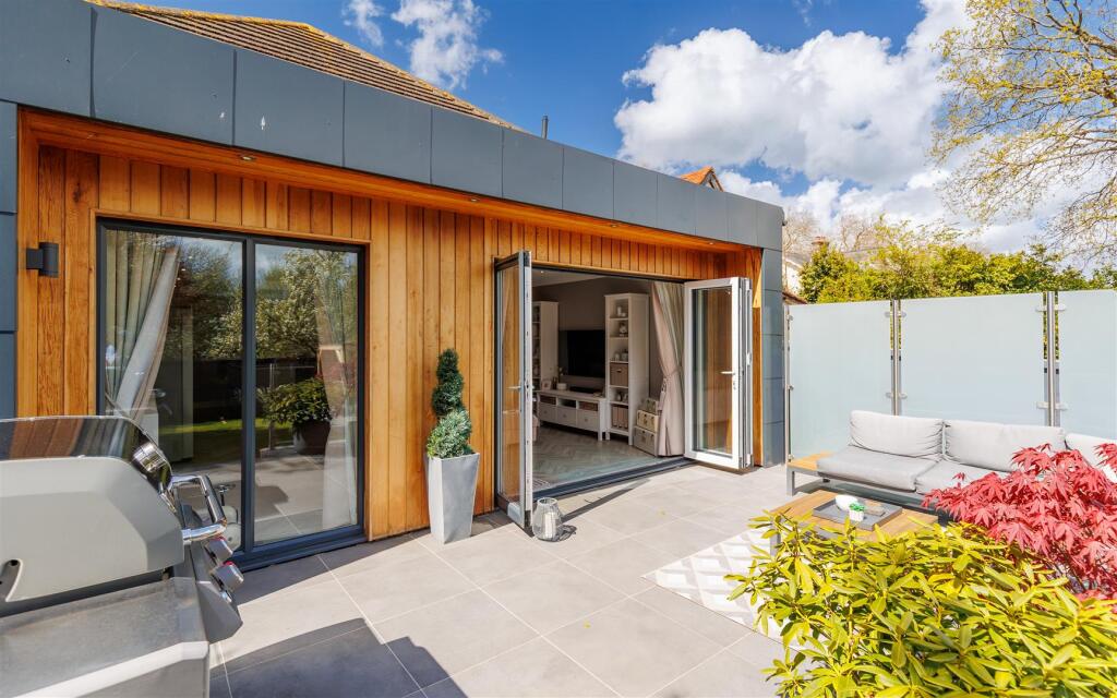 Terrace 5