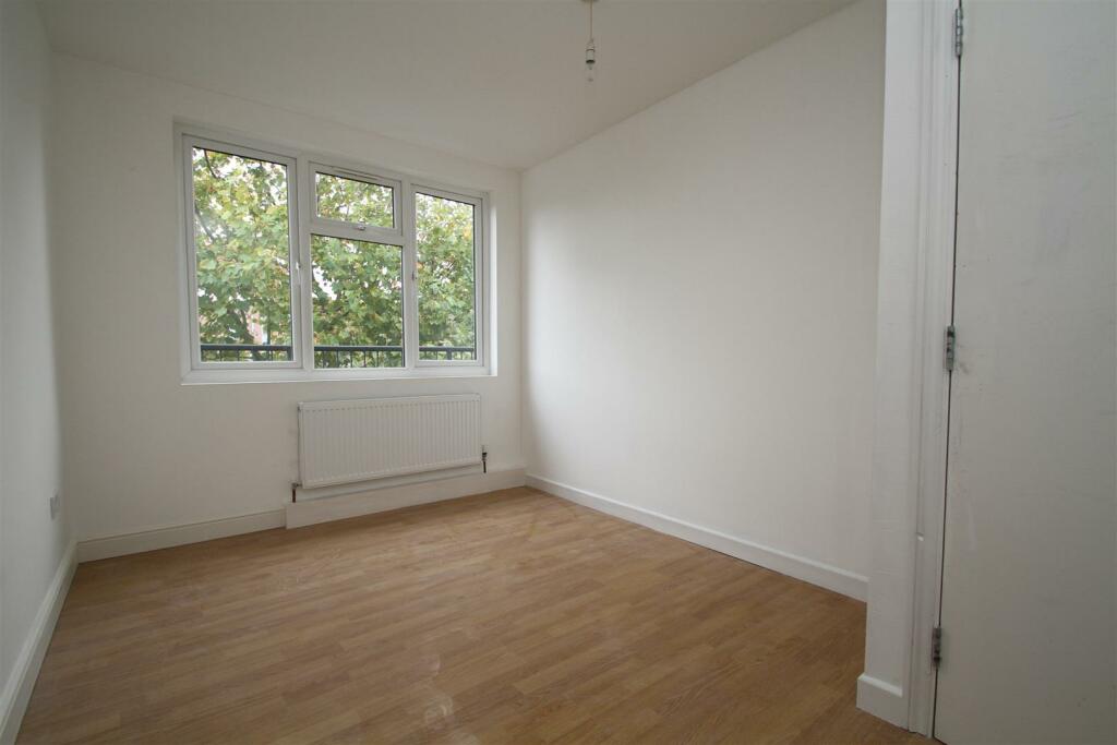 Leyton7.jpg