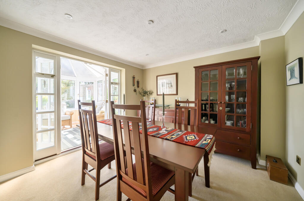 1316000-22-68654c...