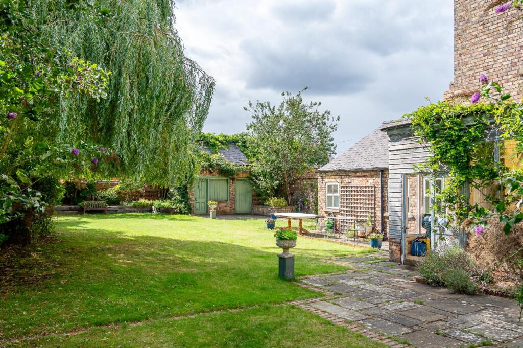 66 Langton Rd-31.jpg