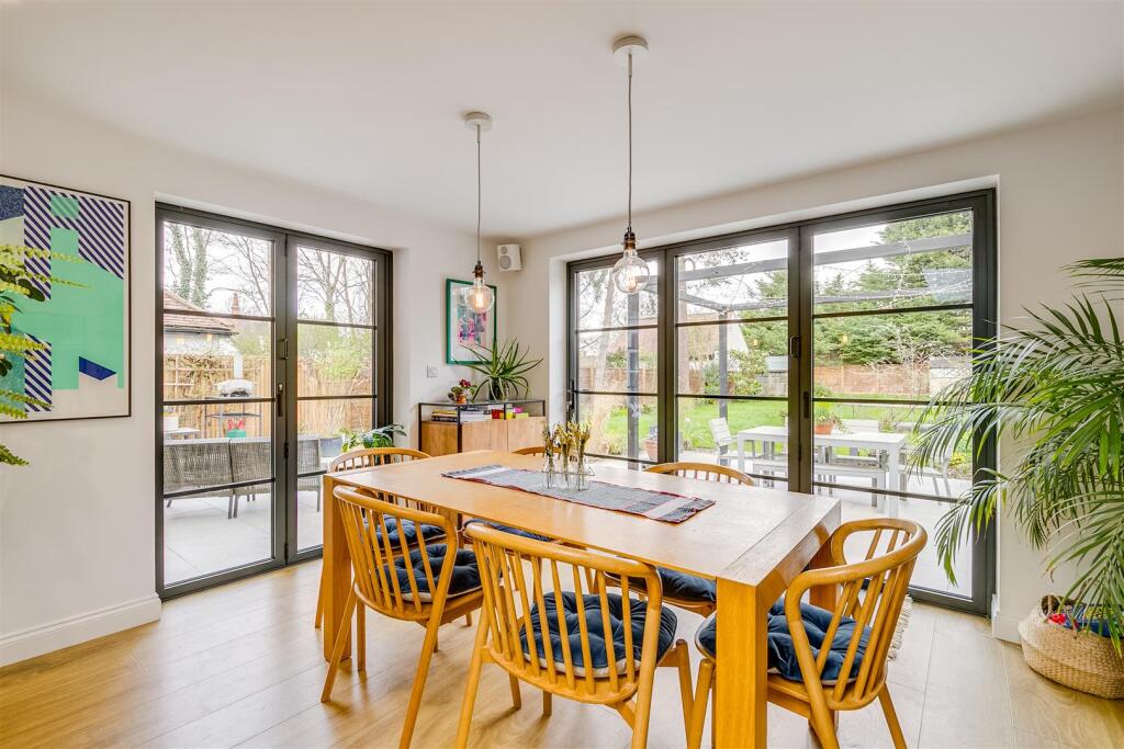 Eastholm Green 9-4.jpg