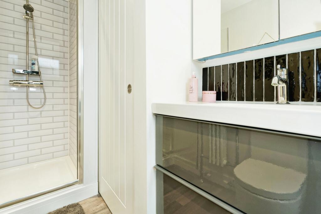 En-suite Four