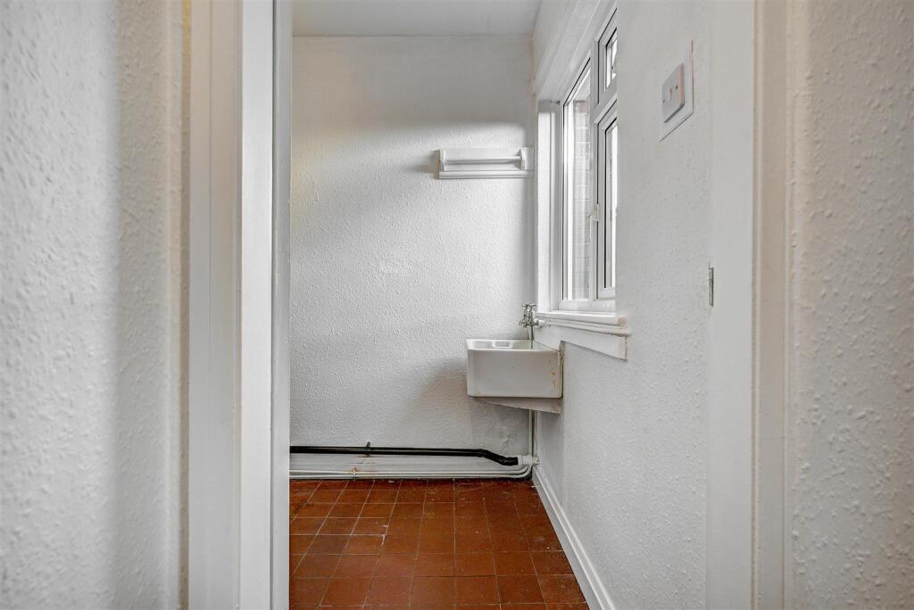 higherfields back lane standish -35.jpg