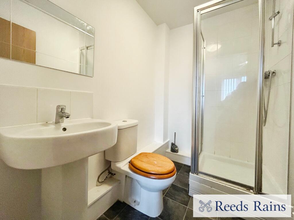 Ensuite Shower Room