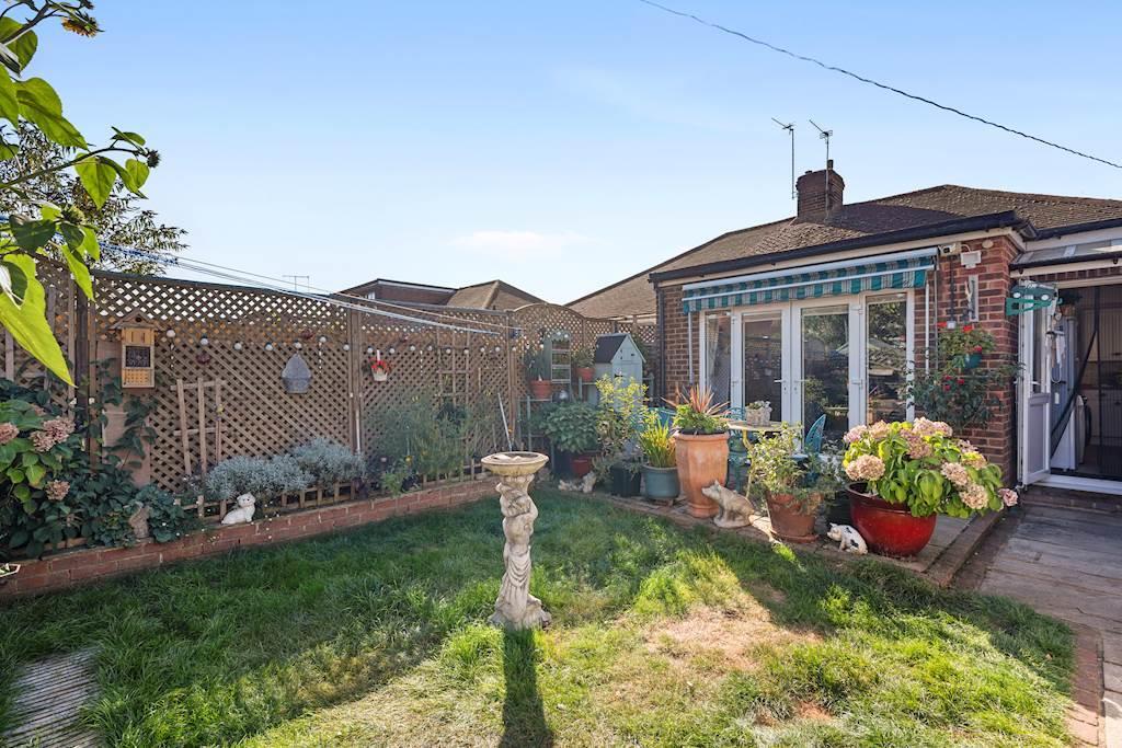 Garden Angle Dorset Rd.jpg