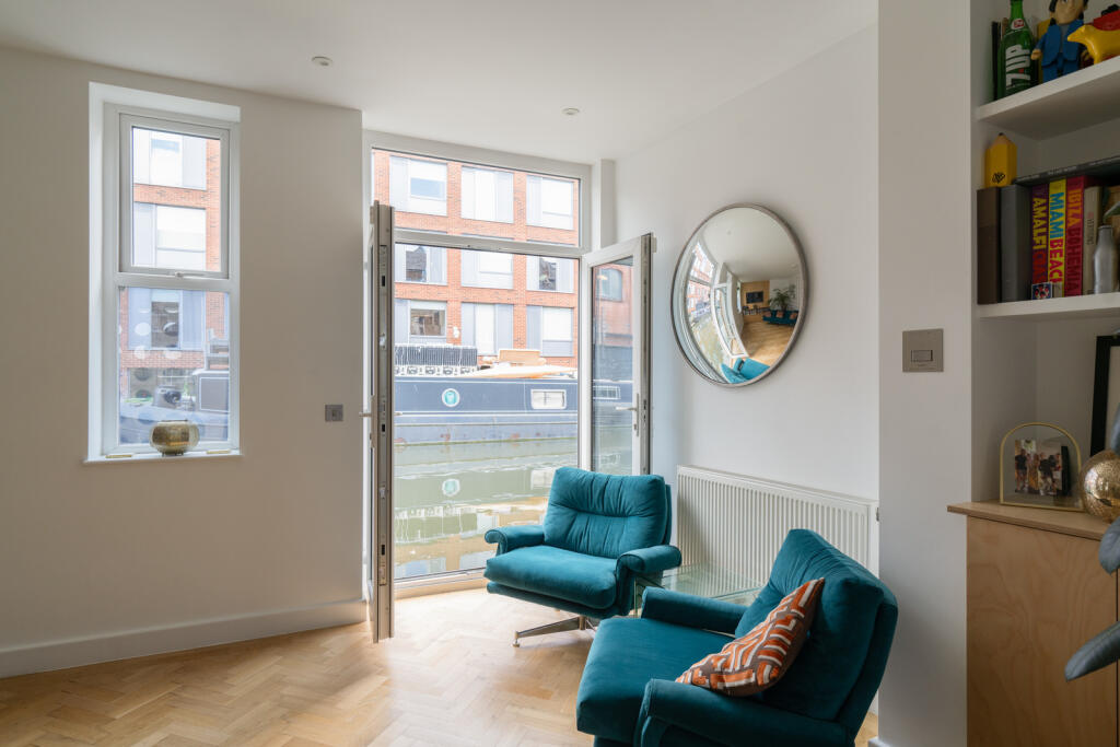 305631 - 471HarrowRoad_HighRes-27.jpg