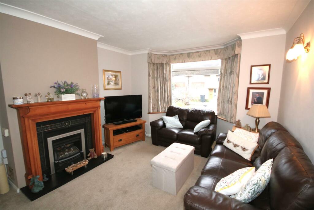 Sitting Room a.JPG