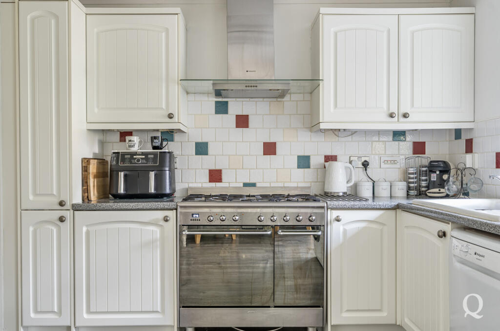 8c0c527c-4b2d-46f...