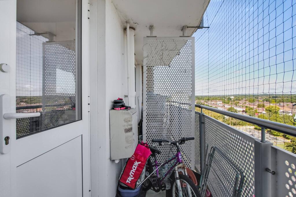 114 Jersey House, 2 Eastfield Road, Enfield, Middlesex, EN3 5UY