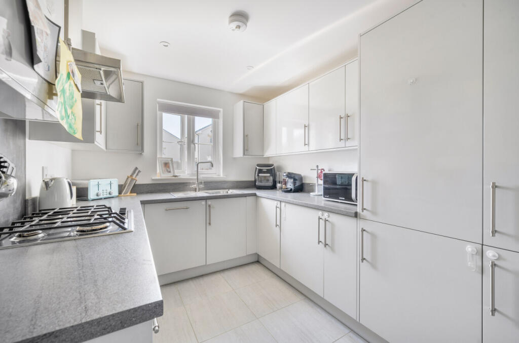 1320587-11-687103...