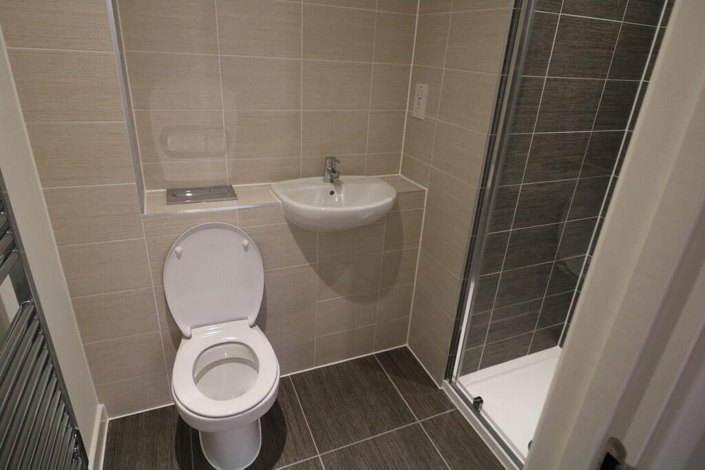 Ensuite