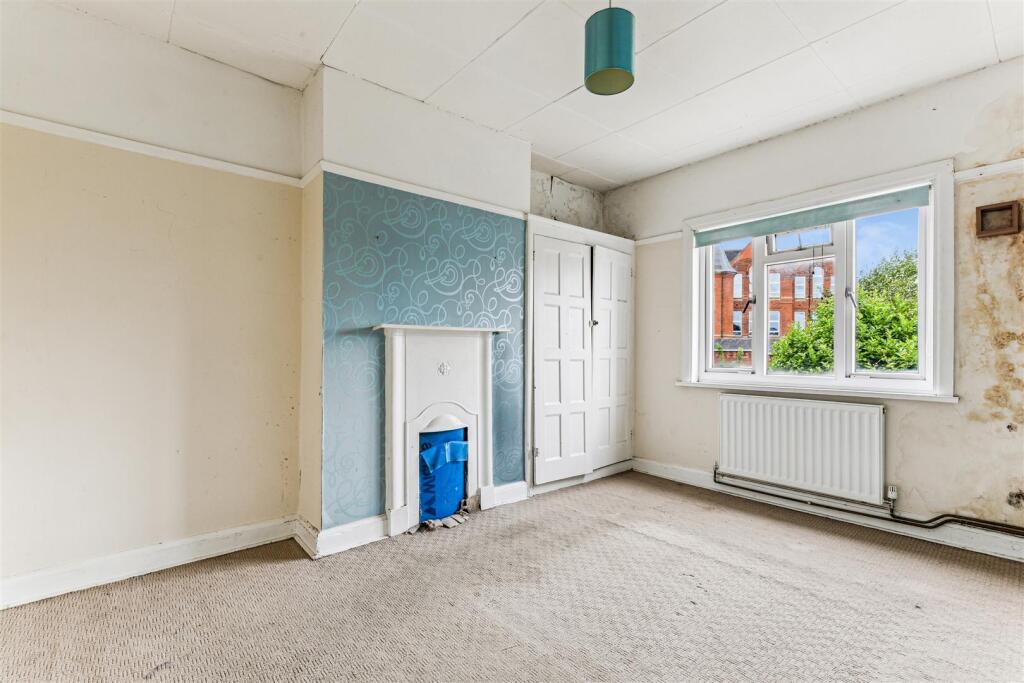 Greenend Road, W4 - FOR SALE