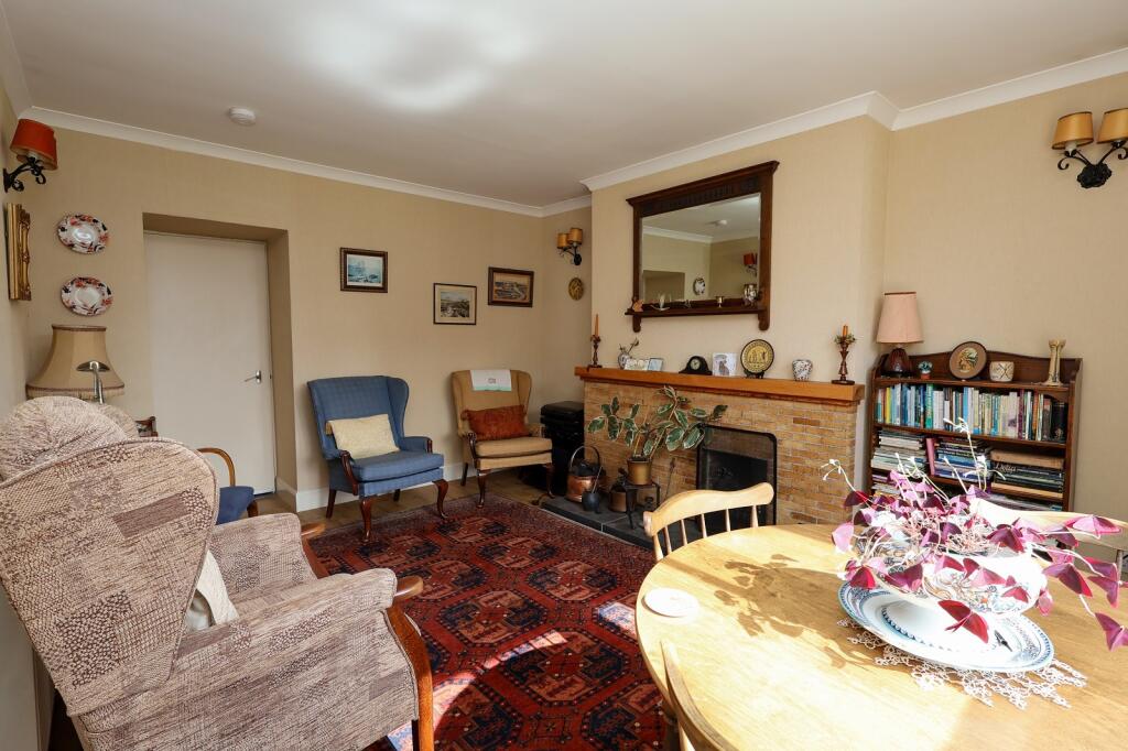 Lounge Additional