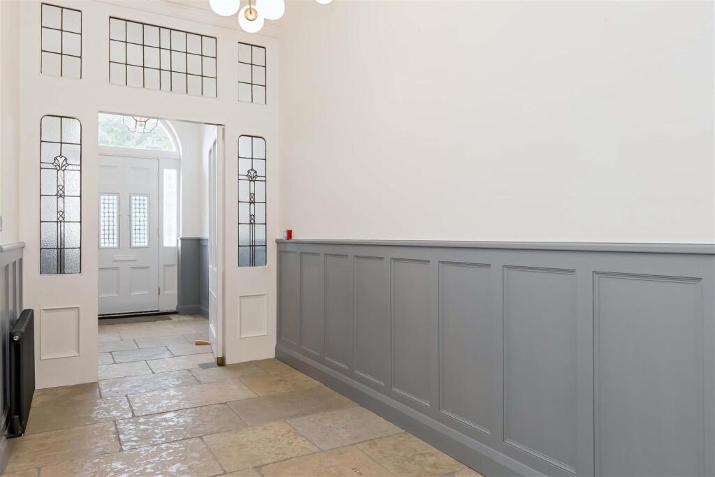 Adelaide Crescent_25.jpg