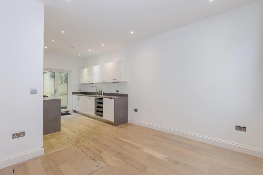 Powis rd_18.jpg