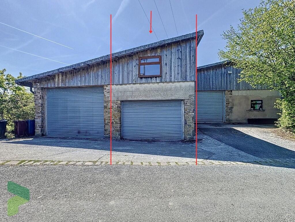 Boundary of porti...