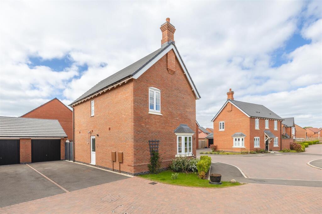 31 Hurley Place, Hugglescote