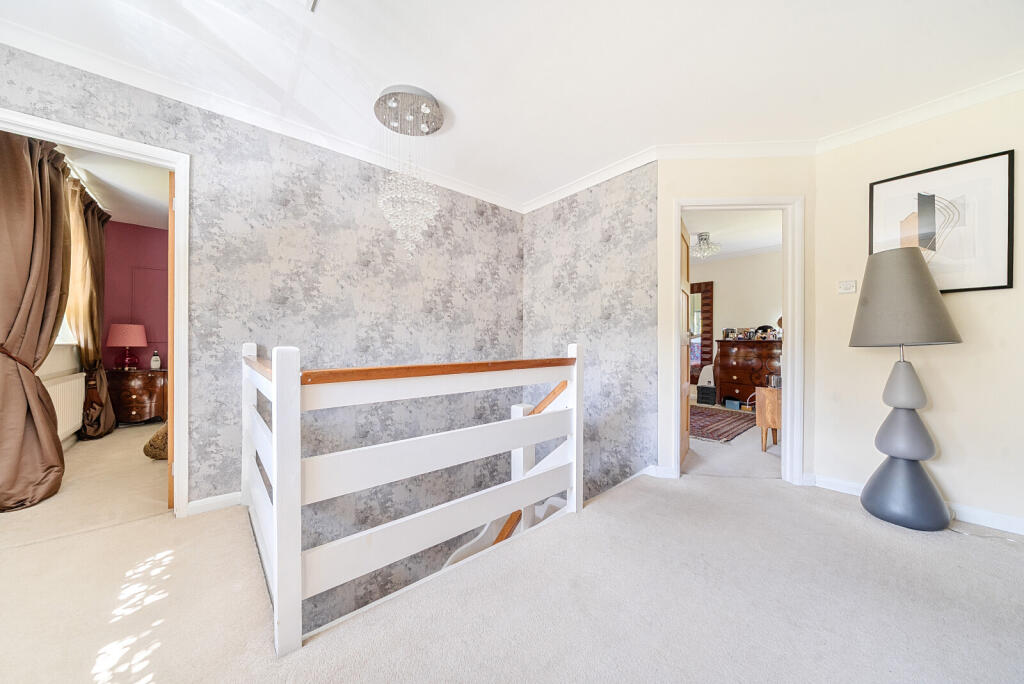 1299911-16-683805...