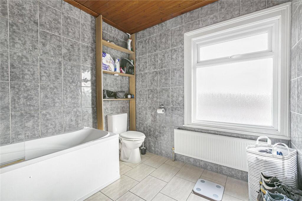 Bathrooom