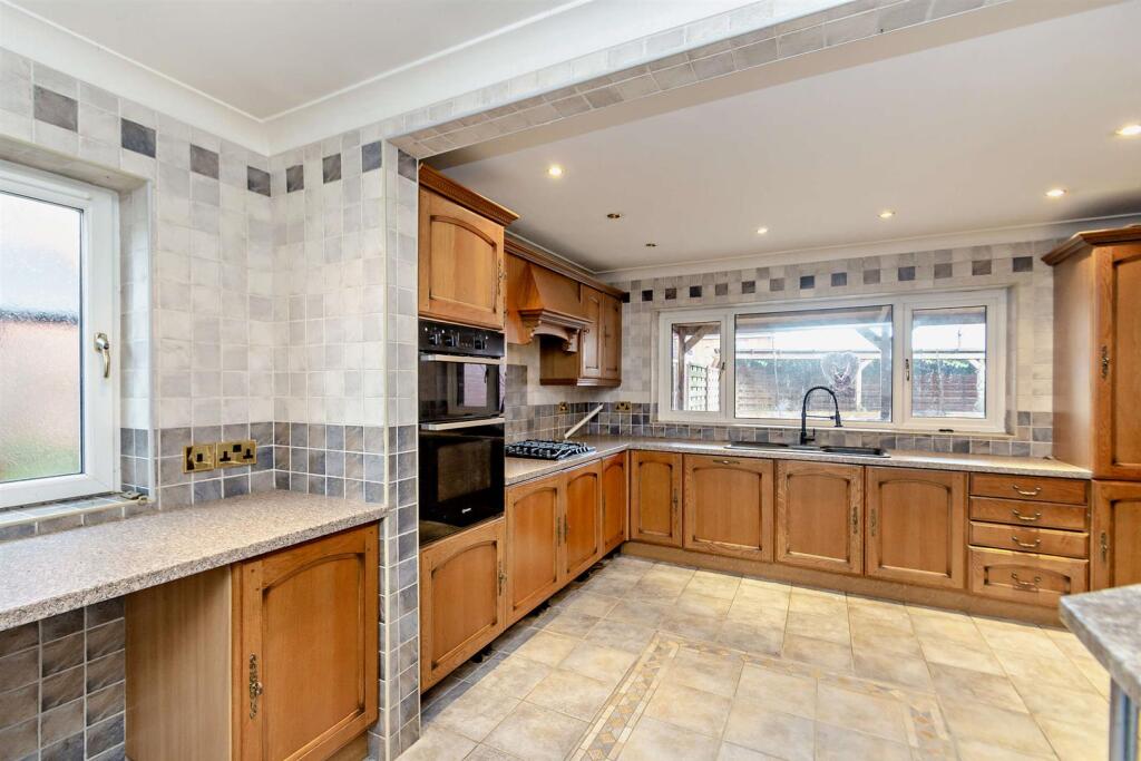 8673307-interior03-800.jpg