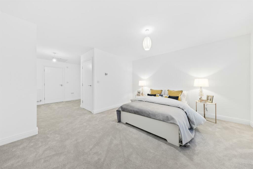 Plot20WoolfGroveWeb24.jpg