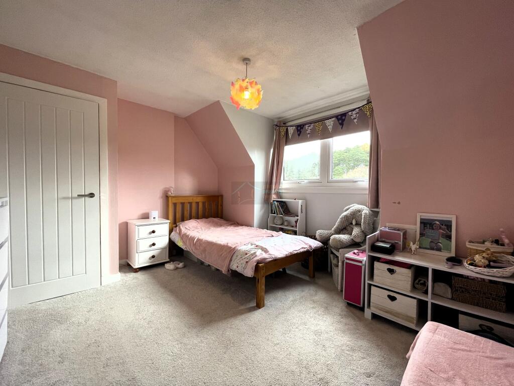 Bedroom 2a.JPG