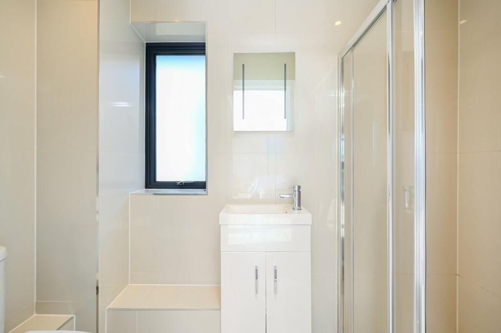 Ensuite Shower Room