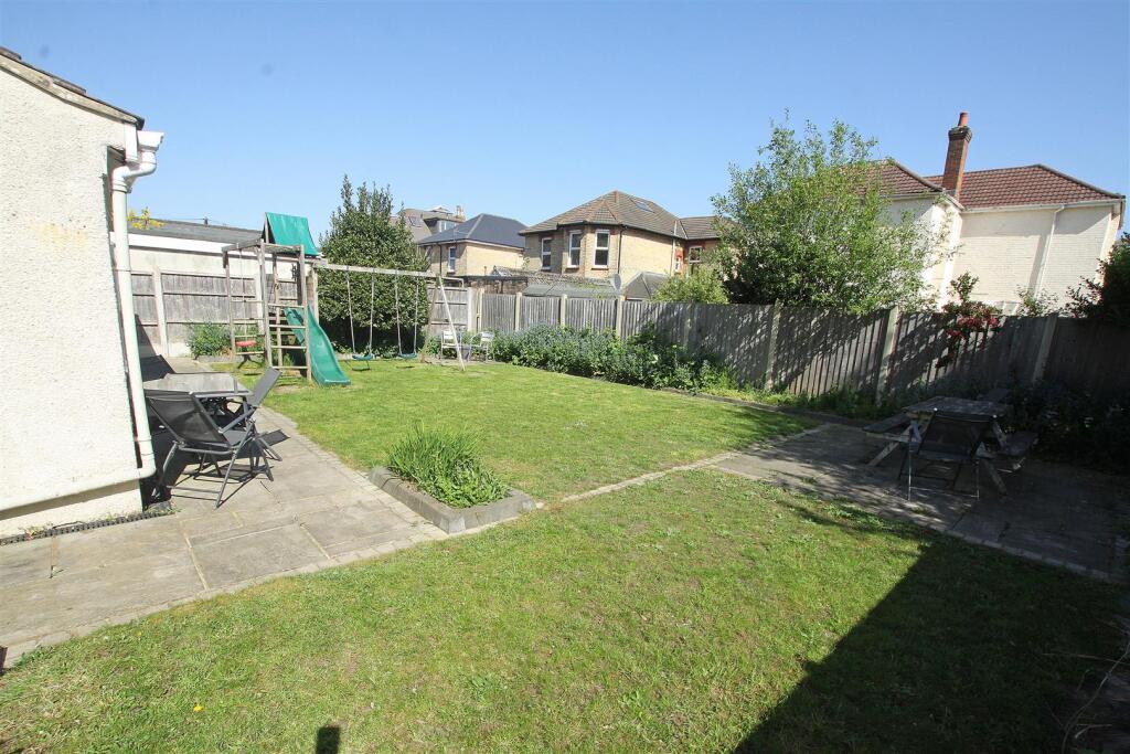 Garden a.jpg