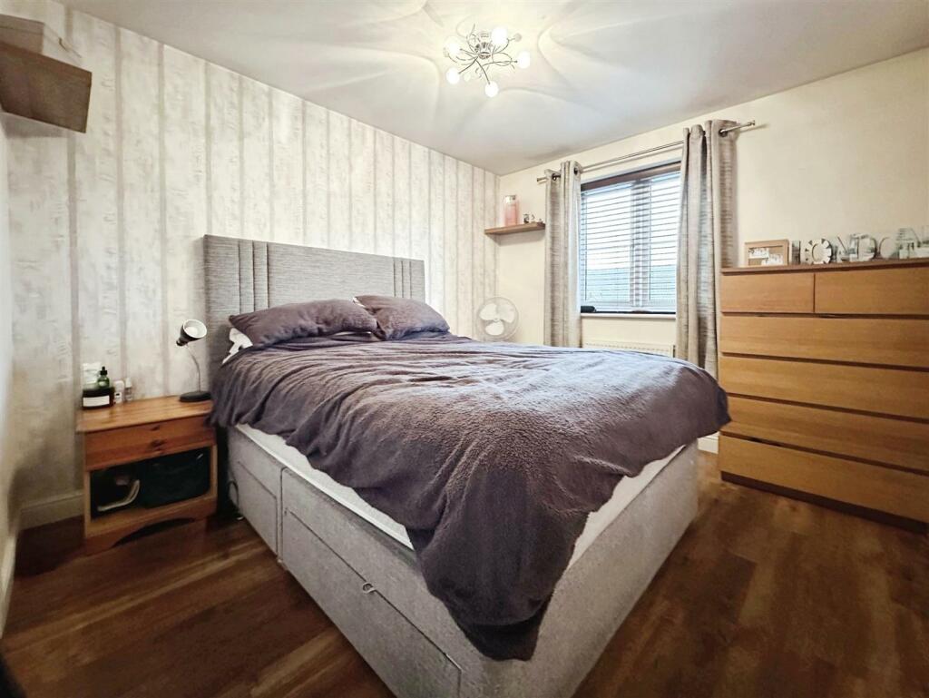 editedimage-efbcf549-86f2-4d6f-b2e5-7f1b13ecdf0b 2