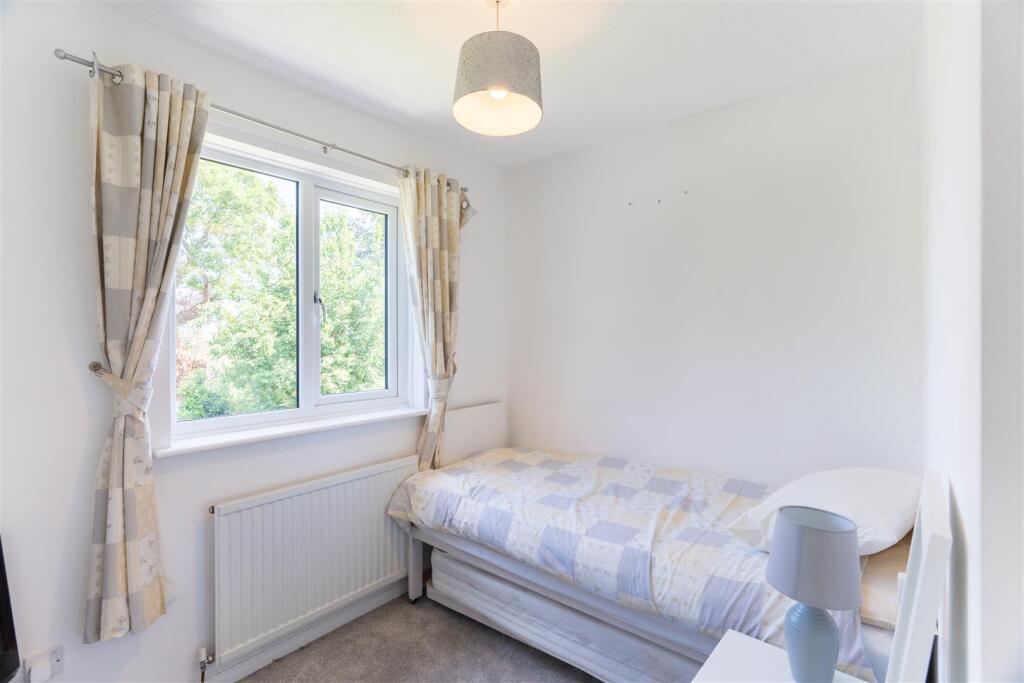 14 Barnside Way-30.jpg