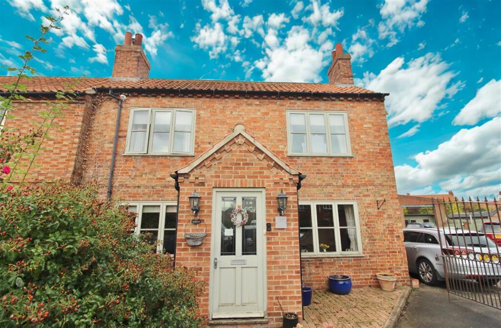 OUTSIDE - FRONT