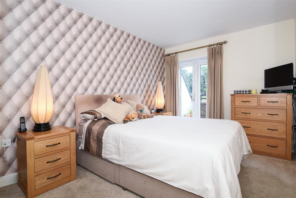 Davidson Frost-Wellings, DFW, Castlereagh House, B