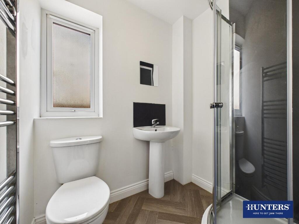Master En-Suite