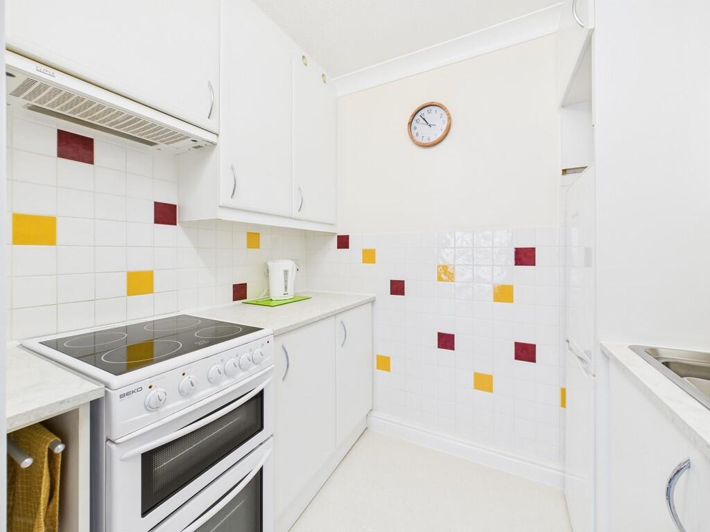 CAM03974G0-PR0162...