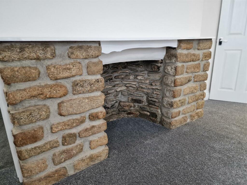 Fireplace recess.jpg