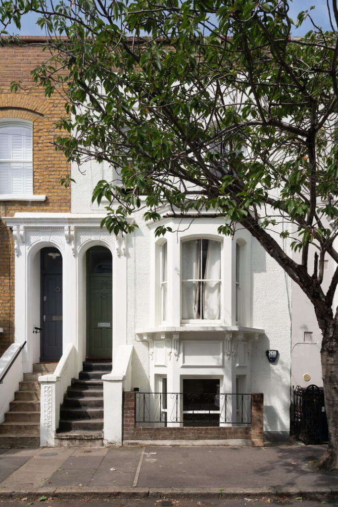 293084 - DRIFFIELD-ROAD-E3-003.jpg