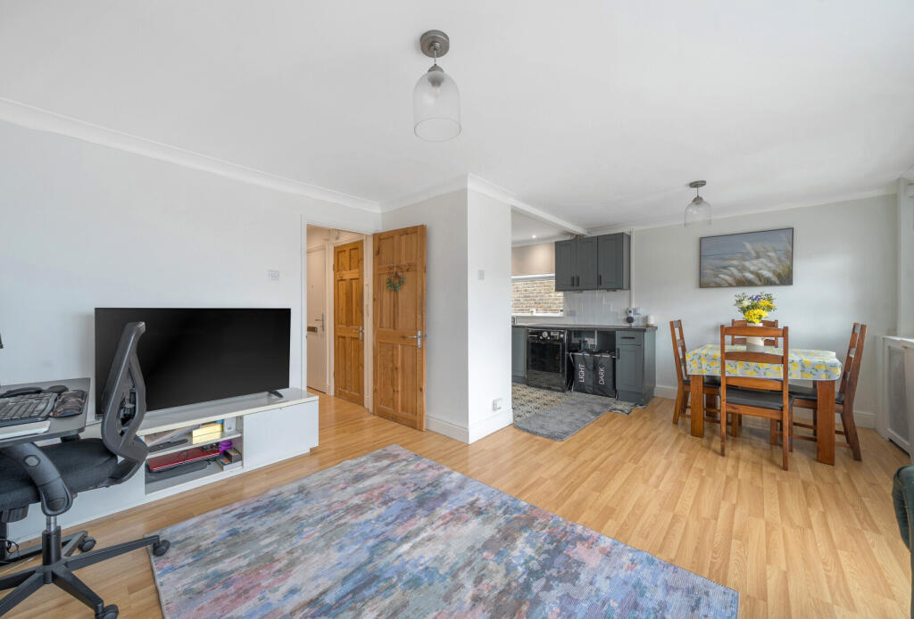 1309344-2-684af30...