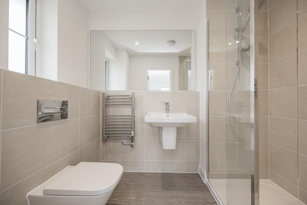 _A7A3939 En Suite